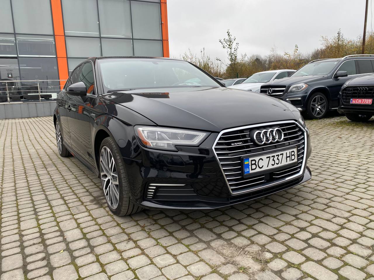 Фото Автомобіля