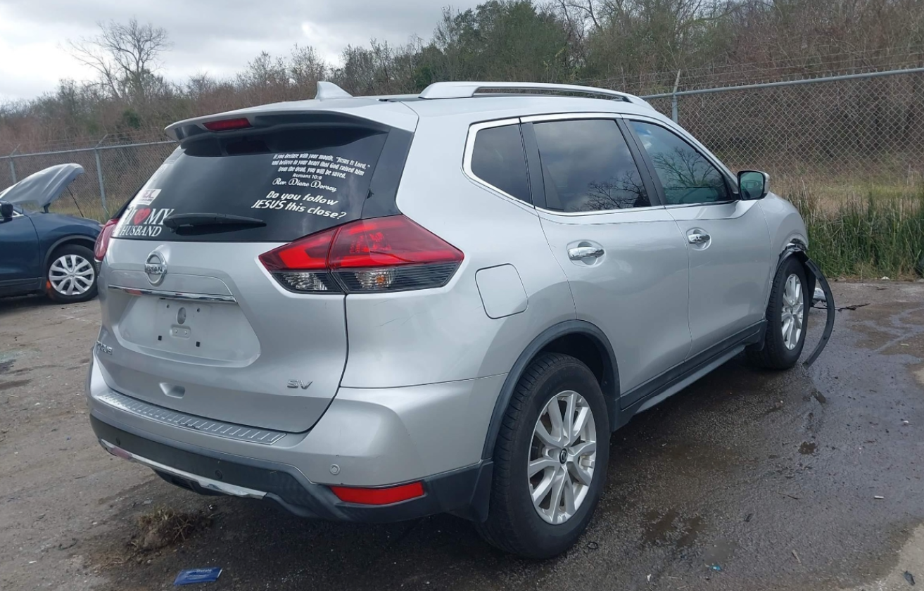 Купить Nissan Rogue 2019 по цене $9350 с аукциона - Пробег 143 т