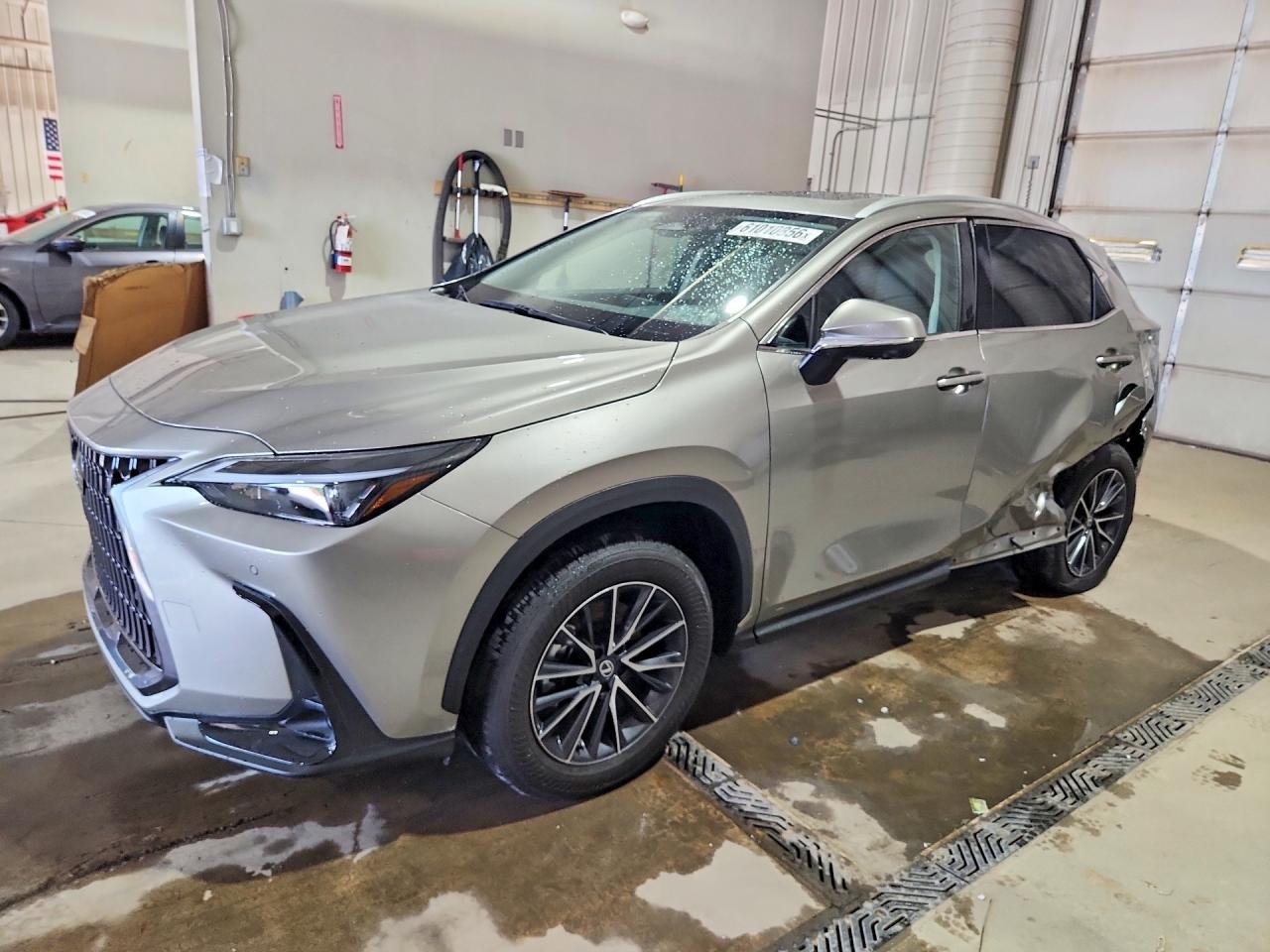 Lexus NX 2026