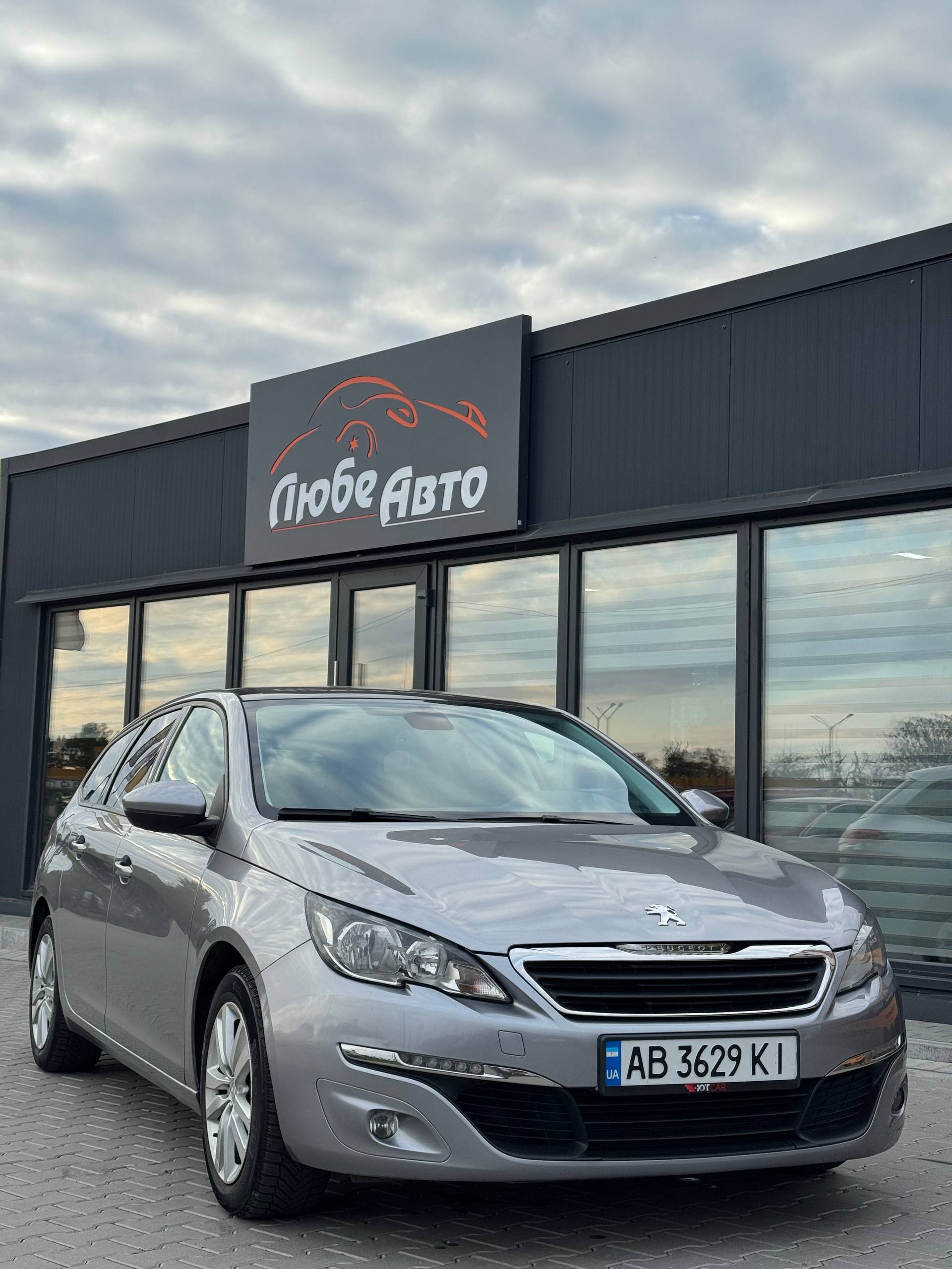 Фото Автомобіля