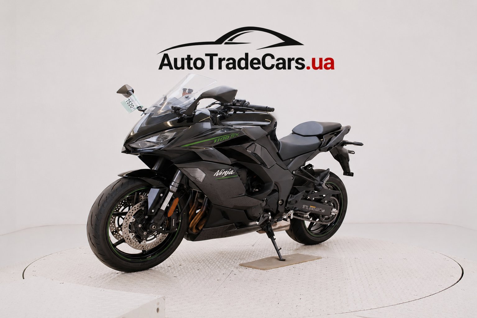 Купити Kawasaki Ninja 1000 ZX-10R 2025 по ціні $18500 з аукціону