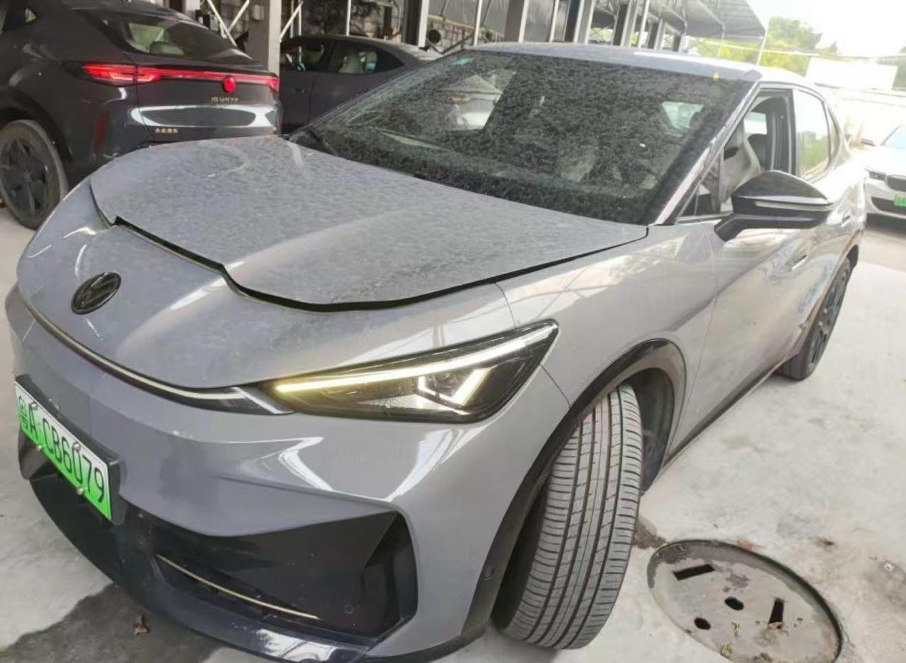 Volkswagen ID. UNYX 2024