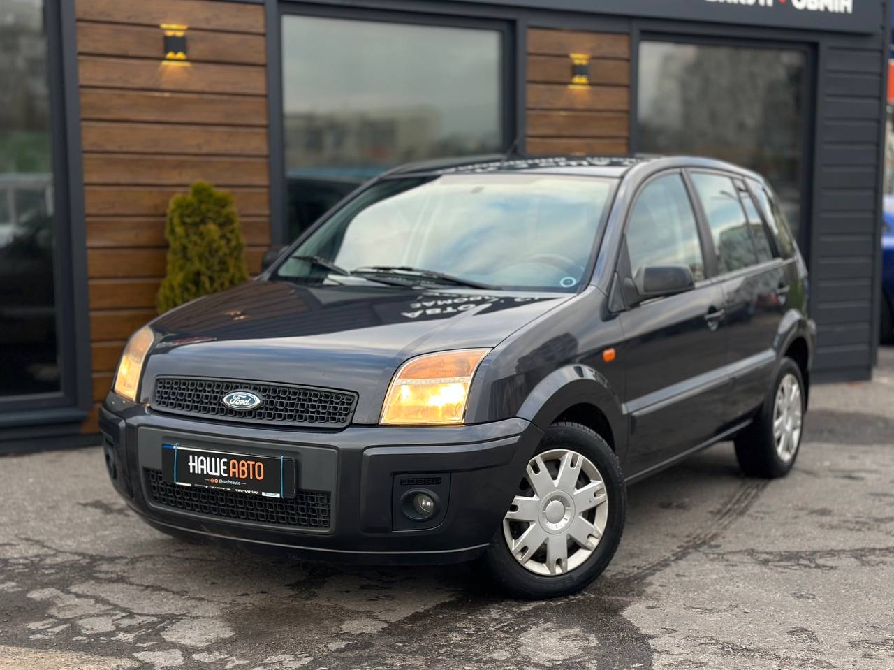 Фото Автомобіля