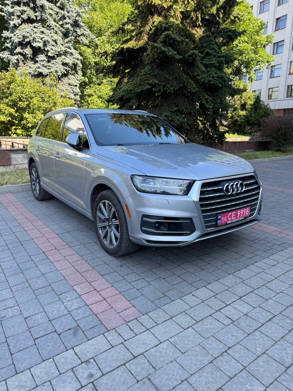 Фото Автомобіля